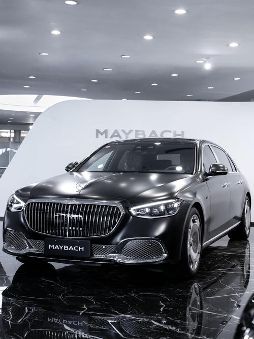 成都266岚图汽车的售后服务让用户无忧出行，迈巴赫未来的豪华车趋势